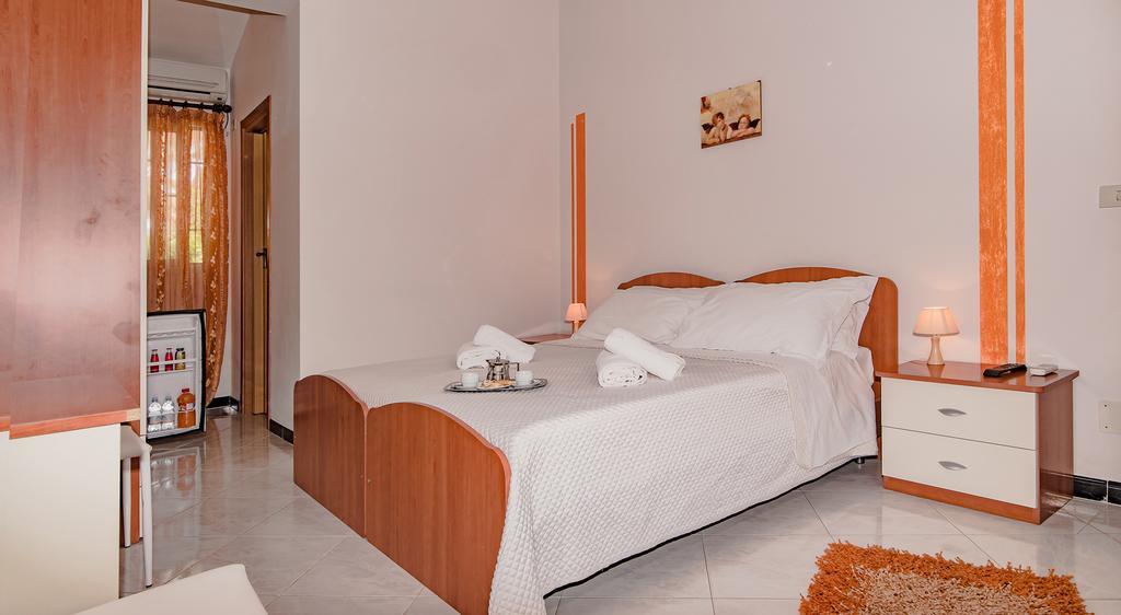 Bed and Breakfast Kamarina Land Santa Croce Camerina Exterior foto